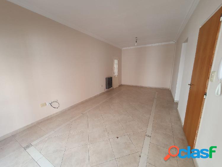 Departamento en venta, Alvarado 1300