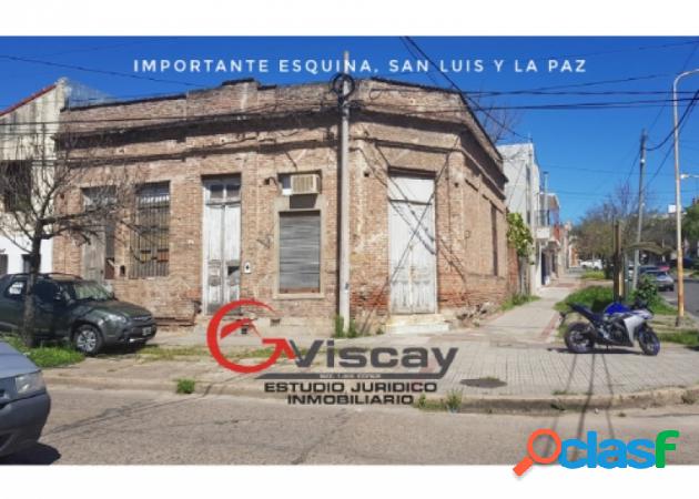 VENDO IMPORTANTE ESQUINA COMERCIAL. San Luis y La Paz.