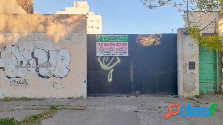 VENTA - OPORTUNIDAD, LOTE PARA CONSTRUIR DUPLEX O PH