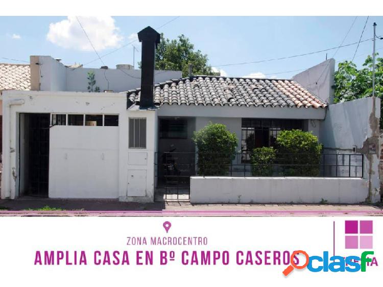 Amplia casa En Bº Campo Caseros