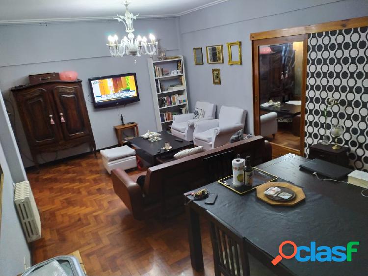 Departamento 4 ambientes - Centro- Apto profesional