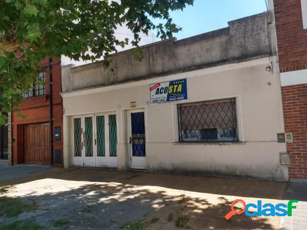 EXCELENTE LOTE EN BARRIO NAON, IDEAL CONSTRUCTOR,