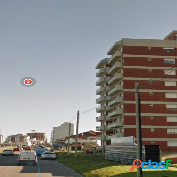 VENTA LOTE PARA CONSTRUCCION DE EDIFIO CON VISTA AL MAR.