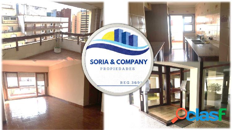 VENTA SEMIPISO DE 5 AMBIENTES EN MACROCENTRO