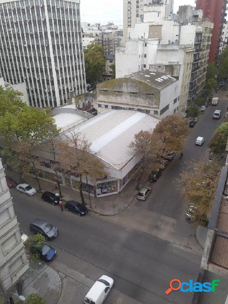 Venta Departamento 2 amb, con balcón, macrocentro, Mar del