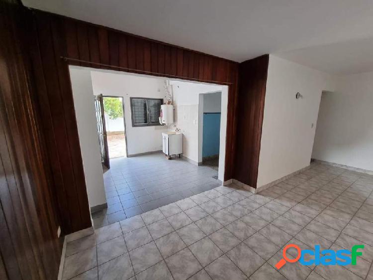 venta imperdible ph en villa dominguez cerca de la costanera