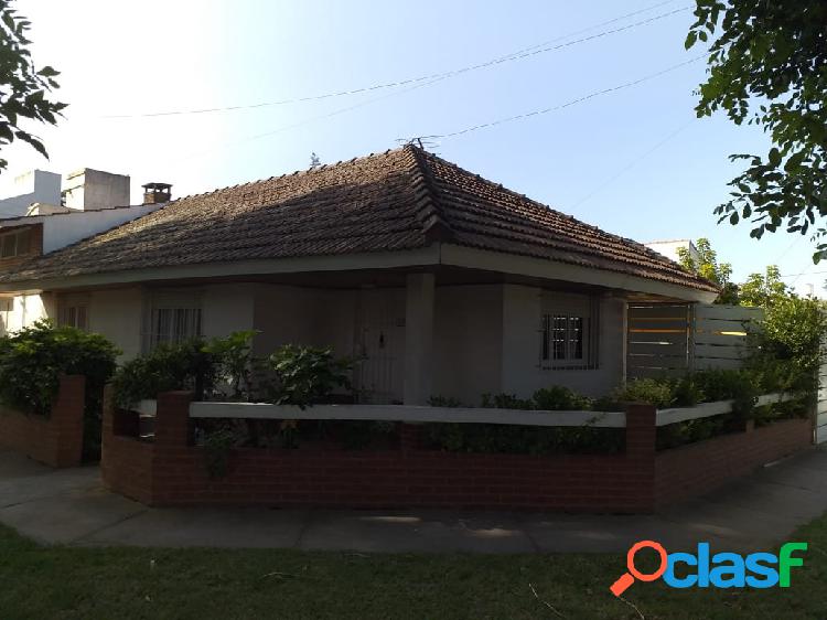 Chalet en Venta - Barrio Caisamar