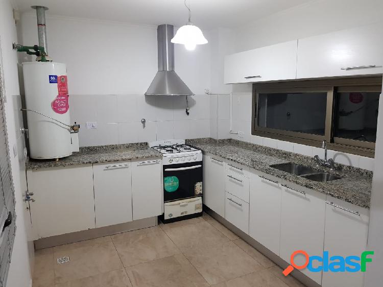 DUPLEX CON GAS BARRIO GARBIN SAN RAFAEL