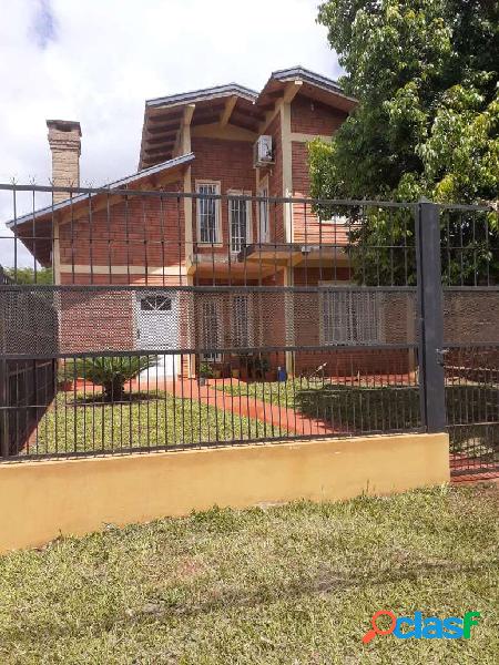 VENDO CASA EN ZONA VILLA BARREIRO - OBERA - CST