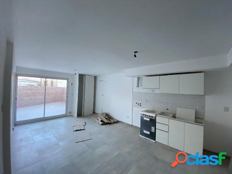 VENDO YA! MONOAMBIENTE CON BALCON EN ZONA NORTE. PARQUE