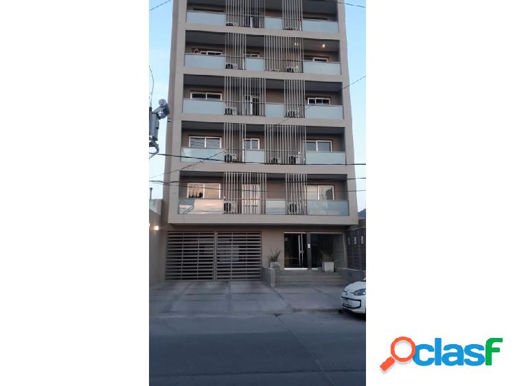 VENTA DEPARTAMENTO 1 DORMITORIO CON COCHERA BALCARCE 1300