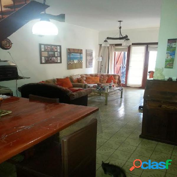 CHALET 5 AMB. JUAN A.PEÑA 4600