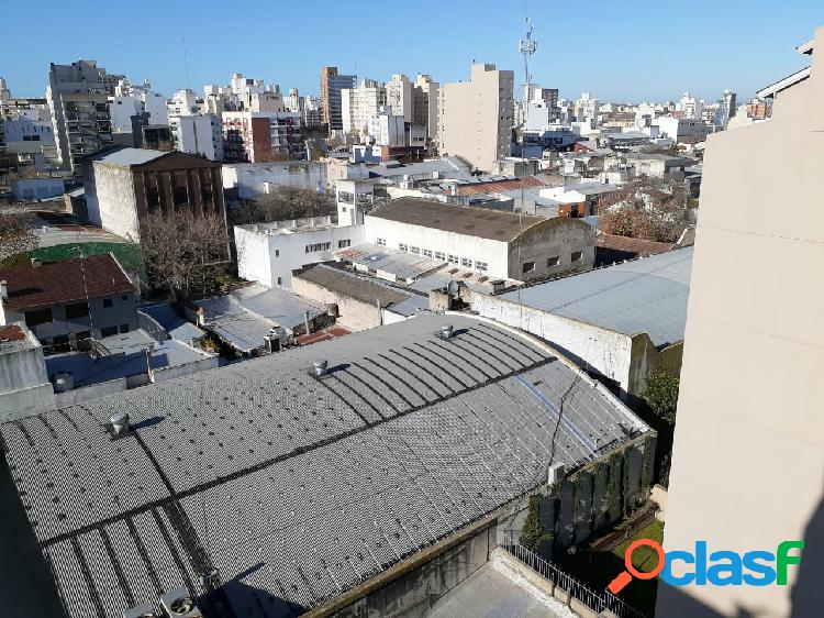 VENTA DEPARTAMENTO DOS AMBIENTES LATERAL- MAR DEL PLATA