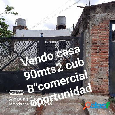 Vendo casa 90mts2 barrio comercial