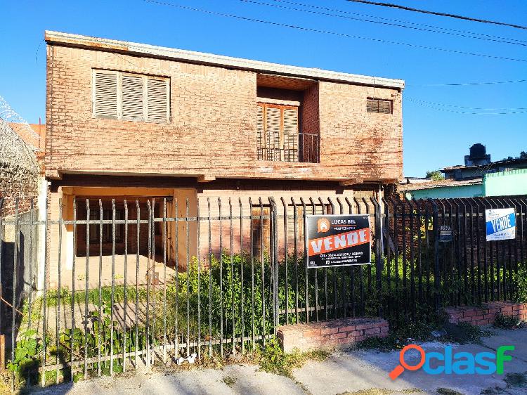 Casa en Venta, con departamento independiente