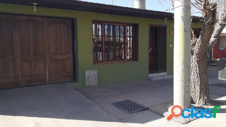 Inmobiliaria EL SIETE PROPIEDADES VENDE CASA en El Mirador,