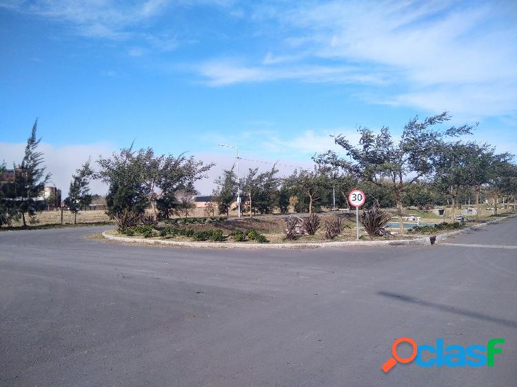 VENTA DE LOTES EN ECOPUEBLO- POSESION INMEDIATA LOTES 300 M2