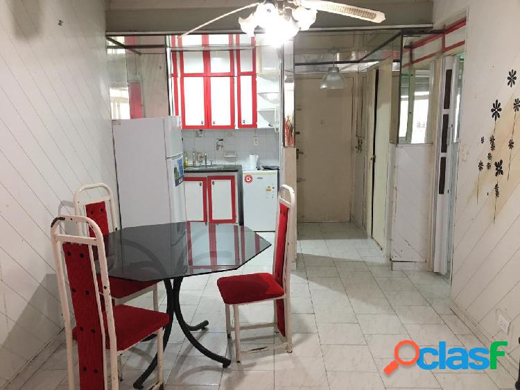 ALQ. 36 M - DPTO 2 AMB C/PATIO - ZONA CENTRO - $24.000