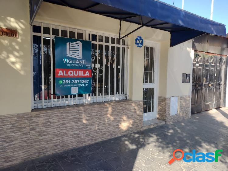 LOCAL COMERCIAL 35m2, Alem al 3500