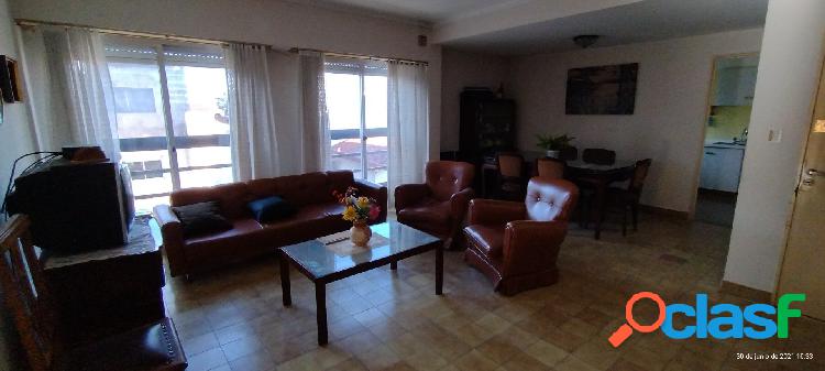 VENTA DEPTO. 3 AMB. C/ 2 COCHERAS