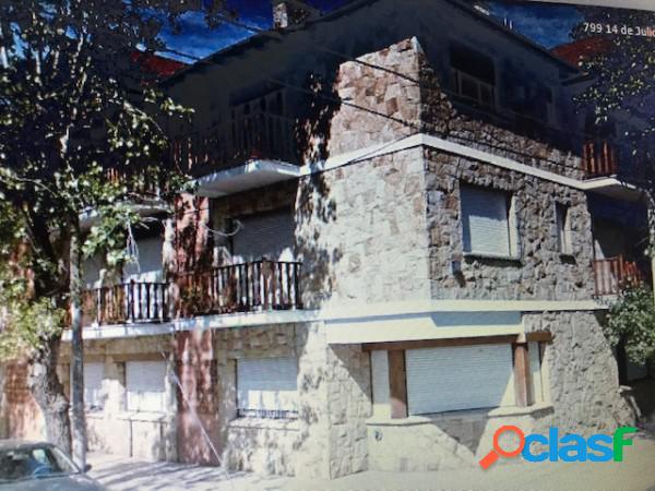 DEPARTAMENTO DE 2 AMB AMPLIO EN PLANTA BAJA CON PATIO