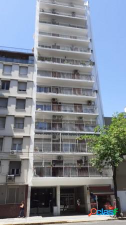 Venta Departamento 4 Amb con Dependencia en Caballito