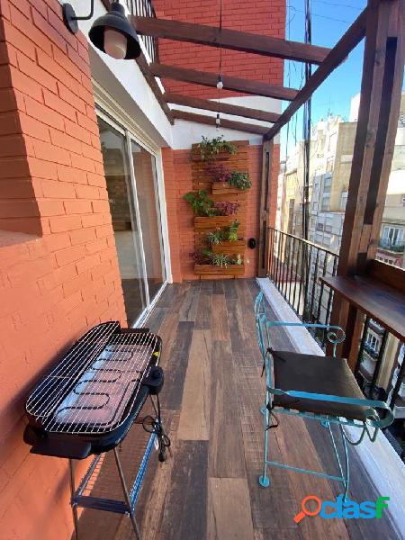 Impecable 2 ambientes con balcón terraza, reciclado