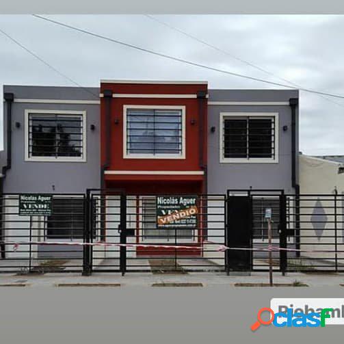 VENDE DUPLEX MARCOS PAZ