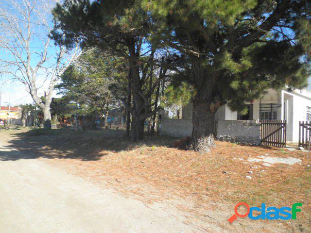 CASA EN ZONA RESIDENCIAL EN LOTE 200 M2