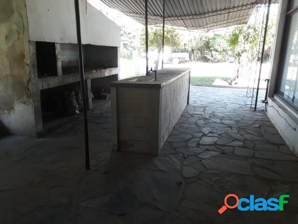 ALQUILO: LOCAL COMERCIAL EN CORONDA - Ref. 782