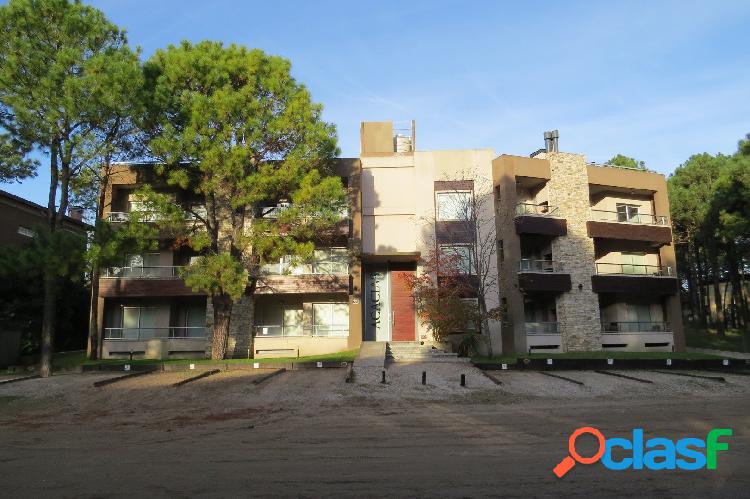 3 Ambientes moderno + Terraza-Cochera Propia-Losa