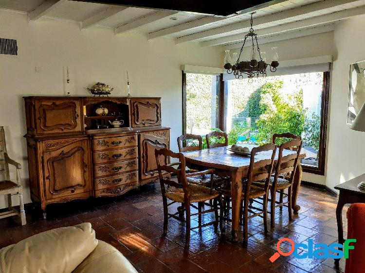 6 ambientes SANTA MONICA