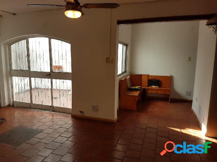 CASA INTERNA A LA VENTA!!! DE PASILLO - 2 DORMITORIOS CON