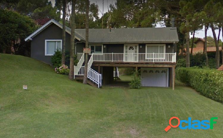 CODIGO 650 - PINAMAR - CASA EN VENTA