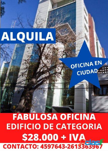 OPENHOUSE INMOBILIARIA ALQUILA FABULOSA OFICINA DE CATEGORIA