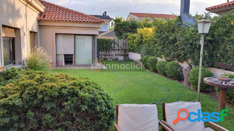 OPENHOUSE INMOBILIARIA VENDE HERMOSA CASA EN DALVIAN.