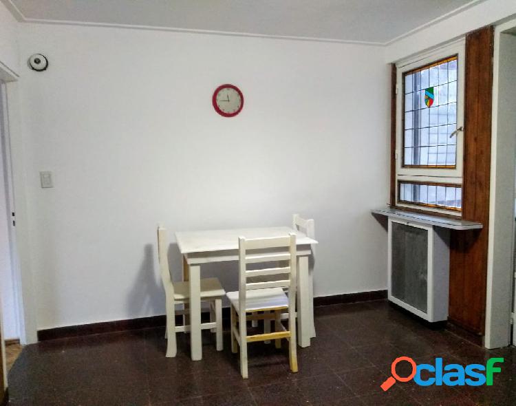 VENTA!!! DEPARTAMENTO 2 DORMITORIOS + COMODÍN Y PARRILLERO