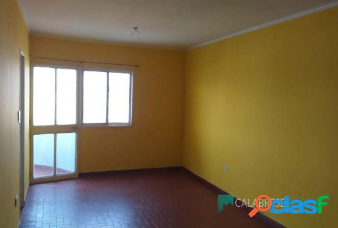 EN VENTA DEPARTAMENTO DOS DORMITORIOS DOS BAÑOS AL FRENTE