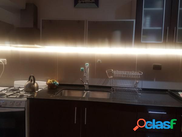 VENTA DE CASA + DEPARTAMENTO EN EXCELENTES CONDICIONES