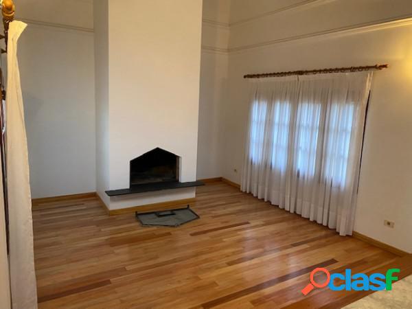 Venta Casa Tres Dormitorios, B° Santa Genoveva, Neuquén