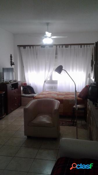 Depto 1 amb. 36 mts. en venta - centro