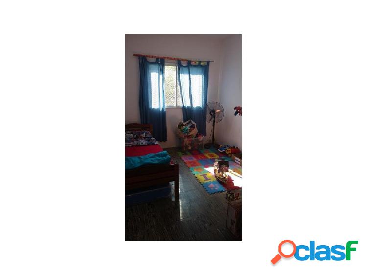 Se Vende PH de 3/4 Ambientes en Villa Adelina en Planta Alta