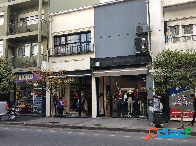 VENTA Local comercial (Rivadavia y Santiago Del Estero)