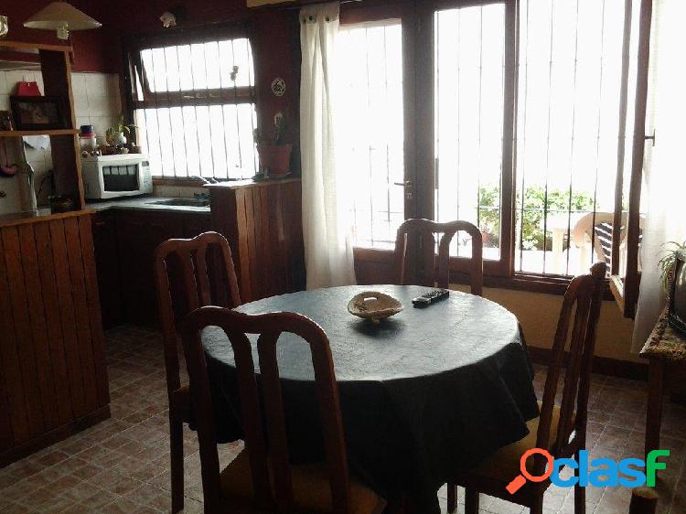 CHALET IMPECABLE ZONA EL MARTILLO