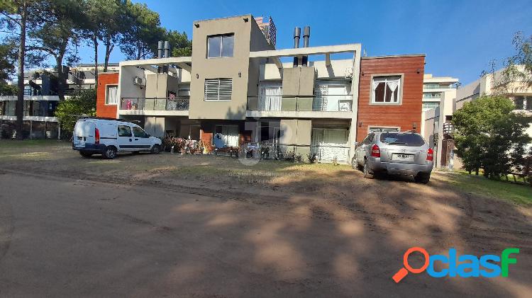 CODIGO 227 - PINAMAR - DEPARTAMENTO EN VENTA