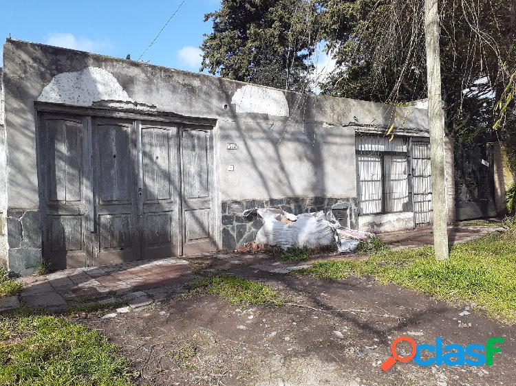 Casa 3 ambientes zona Constitución sobre Lote de 225 m2