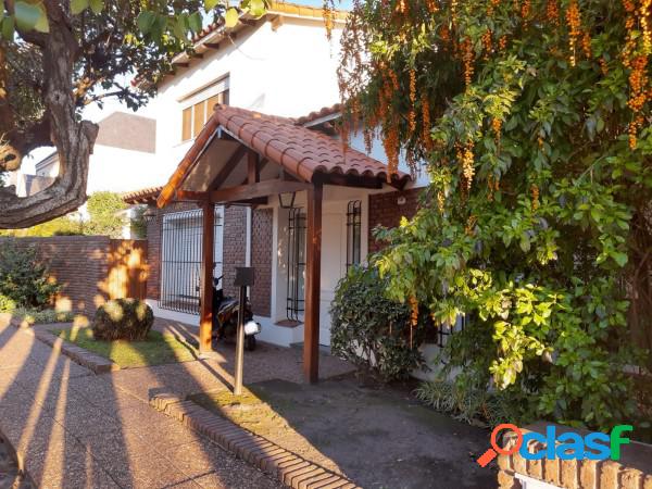 Chalet de época en Excelente Zona de Castelar!!