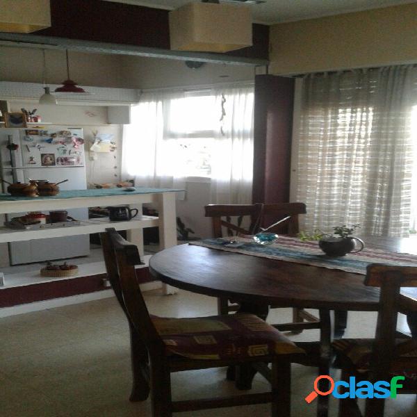 Departamento 3 amb. con gran vista - VENTA -