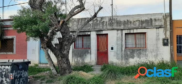 Propiedad a Reciclar - zona Escuela Hogar