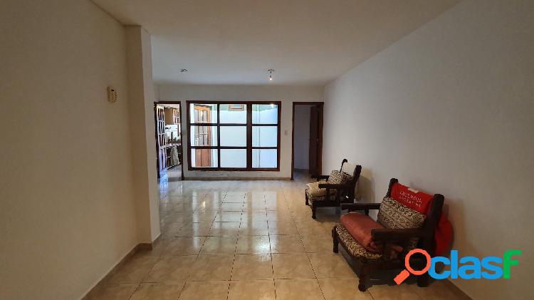 Venta - PH dos ambientes con cochera y patio - Dorrego 1444